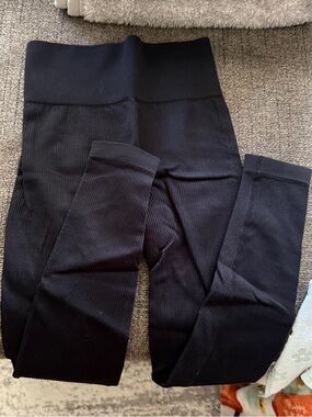 Womens Black Ribbed High-Waist Leggings